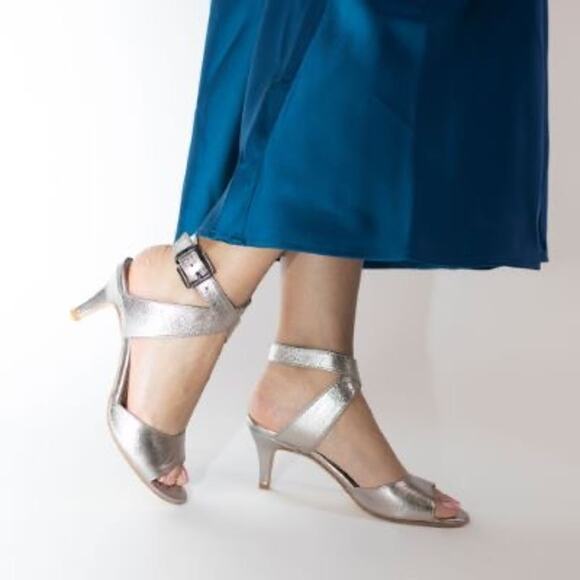 J. Renee Metallic Ankle Wrap Soncino Heels Size 10.5 W - Picture 2 of 8